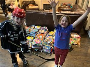 Stidemts collecting bookbags 